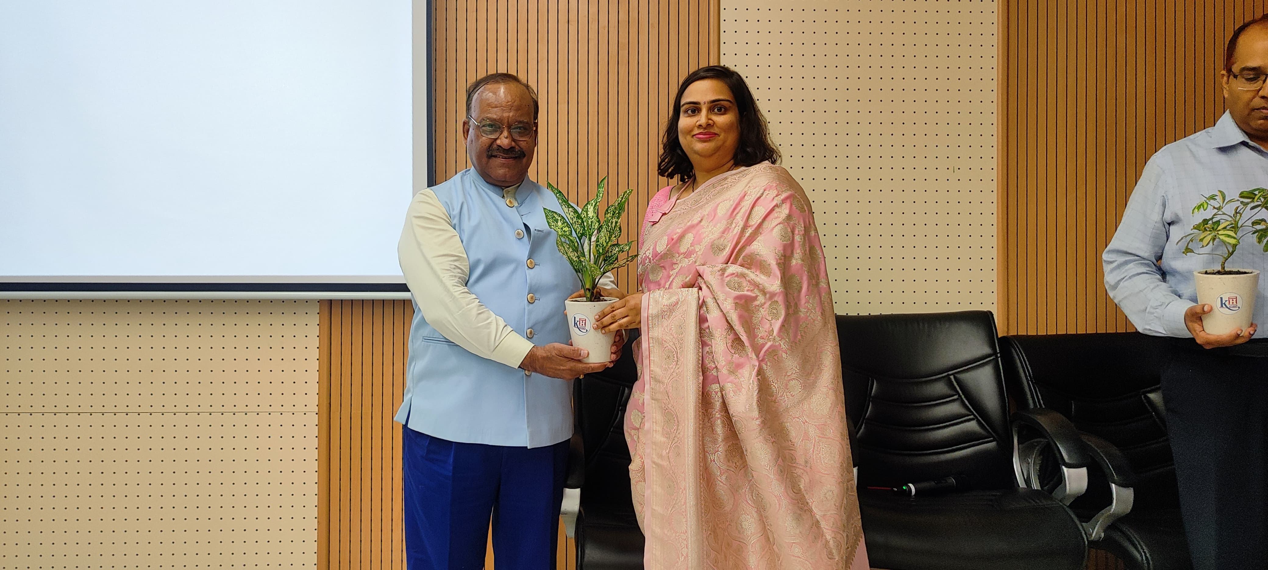 Dr. Srijan Singh